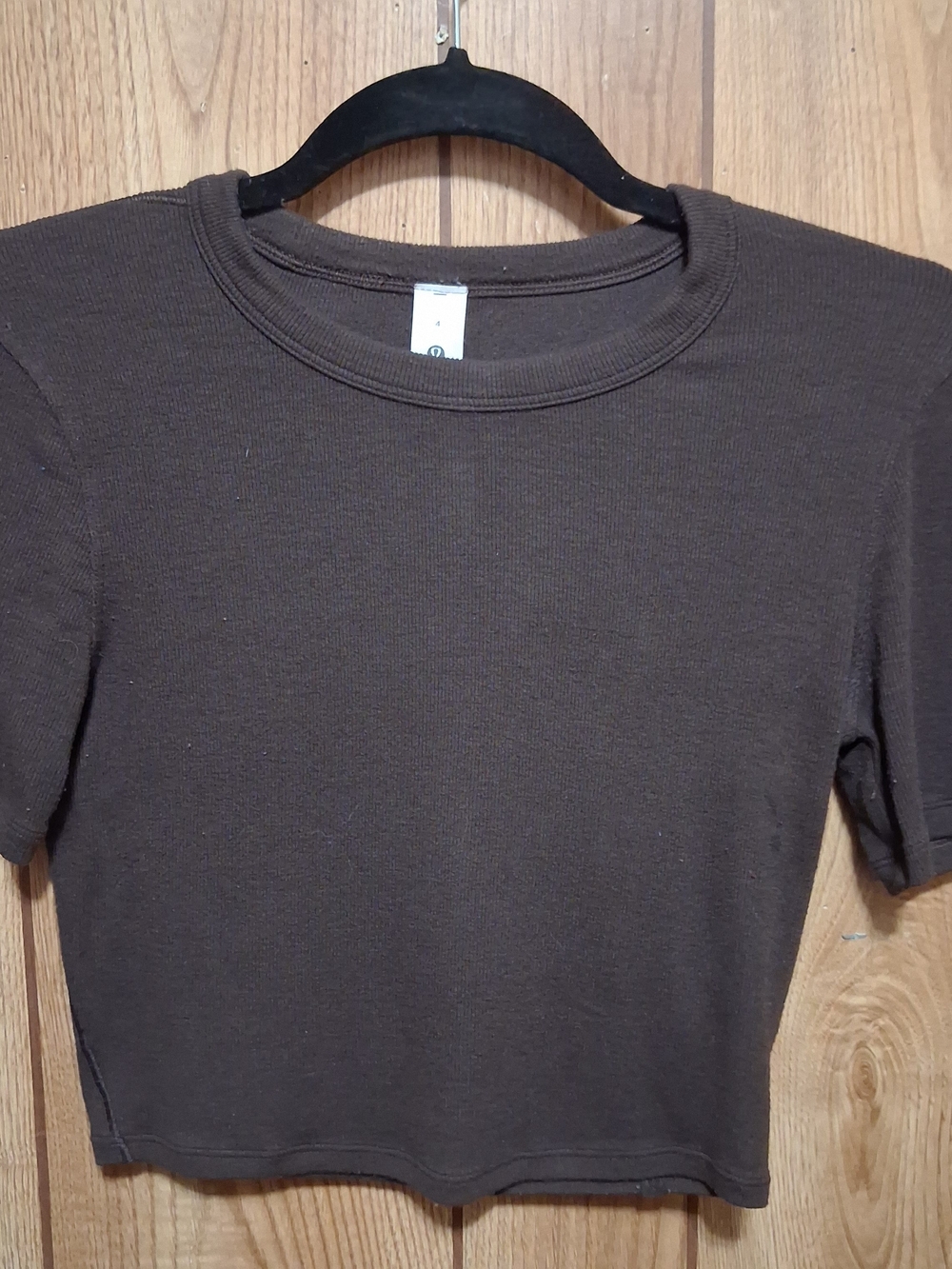Lululemon Hold Tight Cropped Tee Espresso 4 Capsule Wardrobe Layers